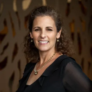 Sharon Clark headshot