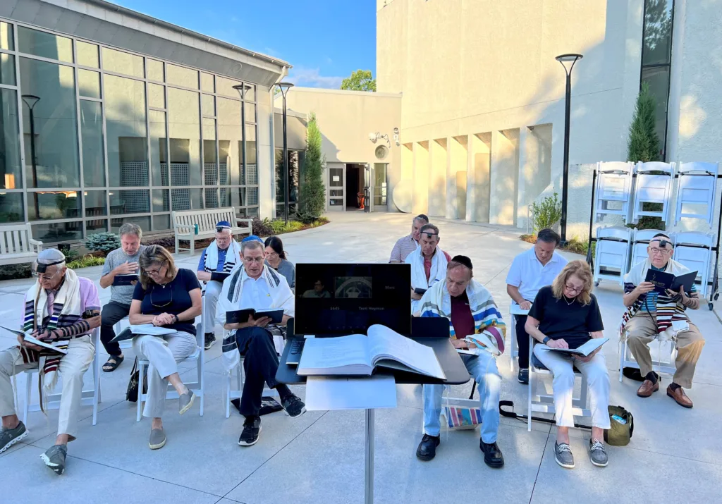 Morning Minyan Group
